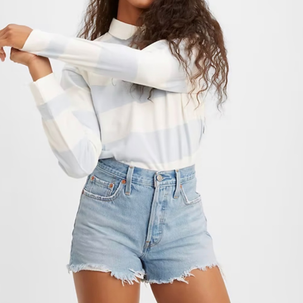 Levi’s 501 High Rise Shorts Sz 26
